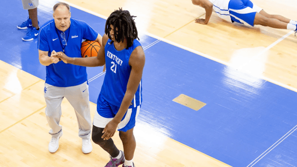 Jayden Quaintance gets shots up at Kentucky basketball practice (Photo via Chet White, UK Athletics)